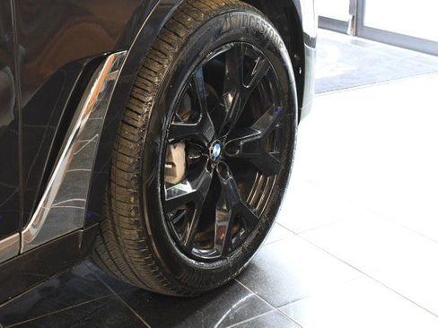 Used 2021 BMW X7 xDrive40i w/ Executive Package AWD/4WD image 56