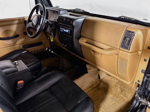 Used 1997 Jeep Wrangler SE AWD/4WD image 20