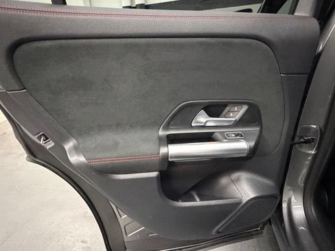 Used 2023 Mercedes-Benz GLA 250 image 38