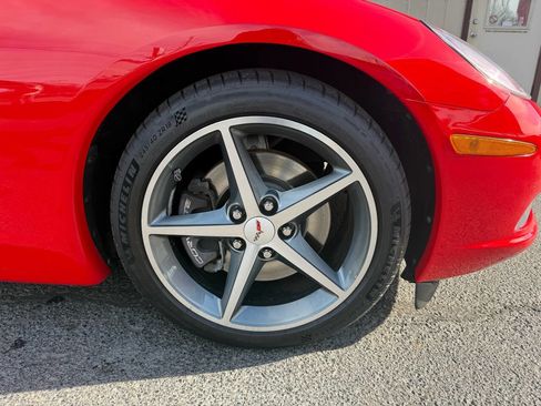 Used 2012 Chevrolet Corvette Coupe image 19