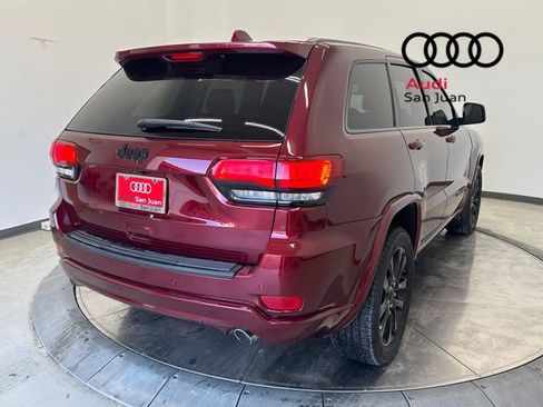 Used 2020 Jeep Grand Cherokee Altitude image 27