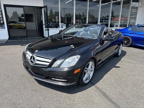 Used 2013 Mercedes-Benz E 350 Cabriolet image 32