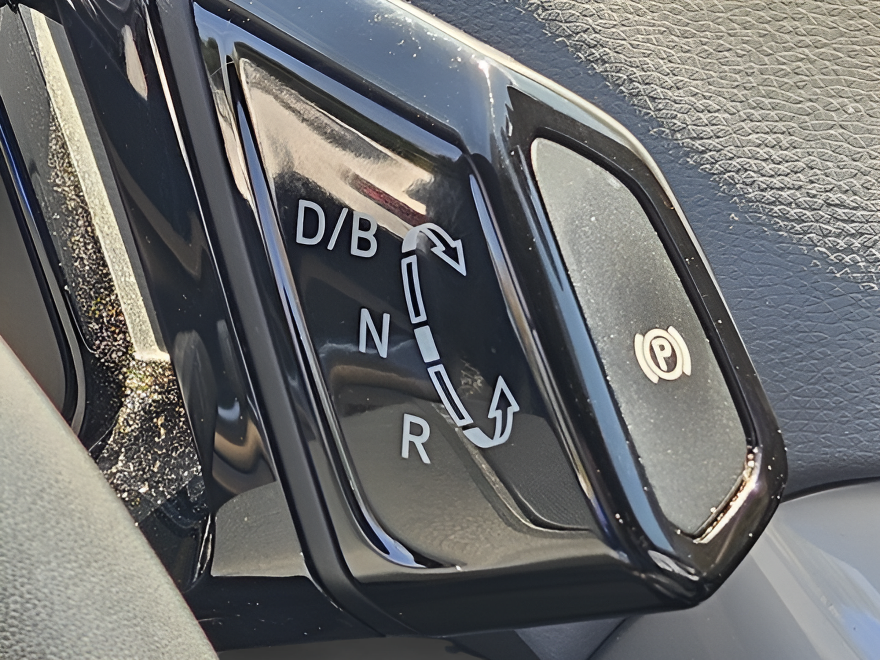 Used 2023 Volkswagen ID.4 Pro S Plus RWD image 29