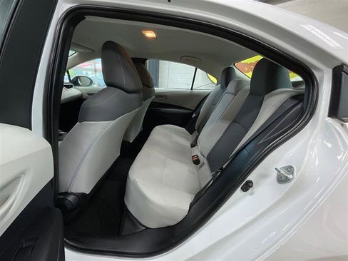 Used 2022 Toyota Corolla LE FWD image 23
