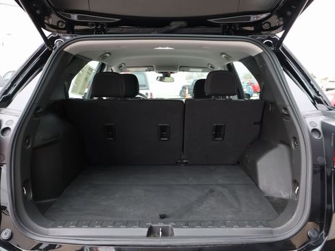 Used 2022 Chevrolet Equinox LS image 14