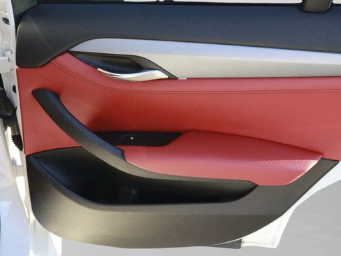 Used 2014 BMW X1 xDrive28i image 33