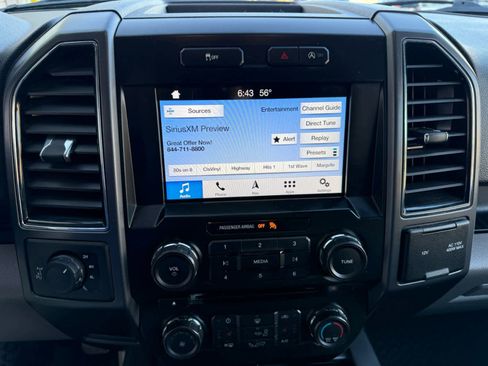 Used 2018 Ford F150 XLT w/ Equipment Group 302A Luxury AWD/4WD image 15