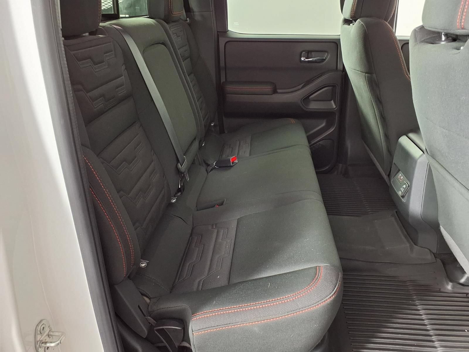 Used 2023 Nissan Frontier PRO-4X w/ Pro Convenience Package AWD/4WD image 11