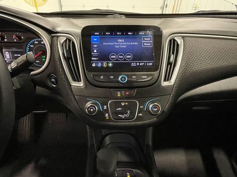 Used 2024 Chevrolet Malibu RS image 32