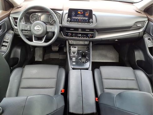 Used 2023 Nissan Rogue SV w/ SV Premium B Package FWD image 17