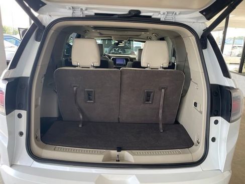 Used 2019 GMC Acadia Denali FWD image 12