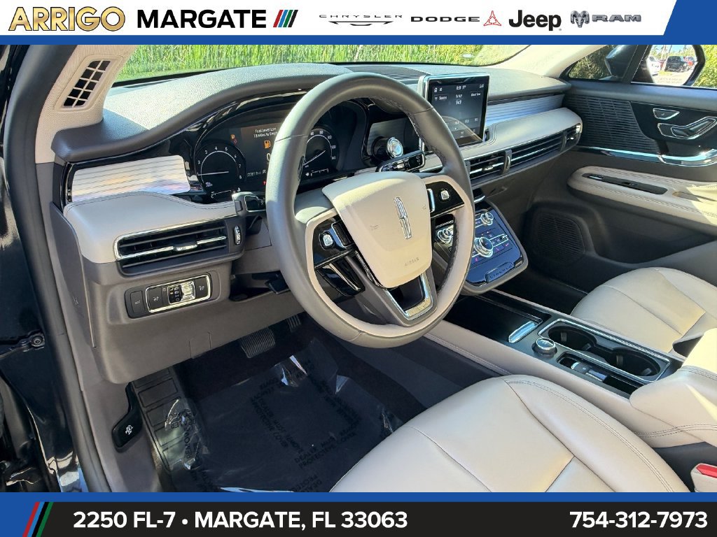 Used 2022 Lincoln Corsair FWD image 10
