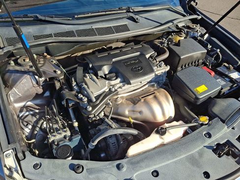 Used 2014 Toyota Camry XLE image 28