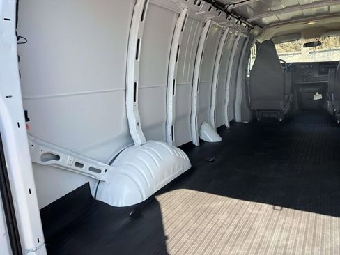 New 2026 GMC Savana 2500 Extended image 14