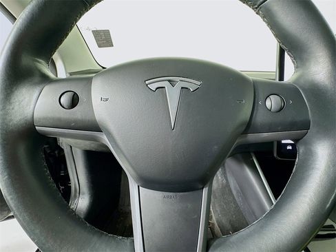 Used 2018 Tesla Model 3 Long Range image 42