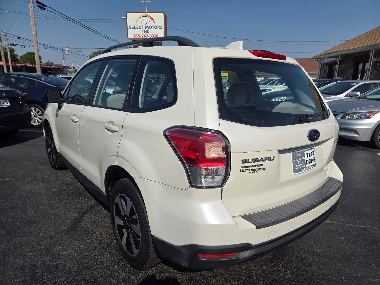 Used 2017 Subaru Forester 2.5i w/ Alloy Wheel Package AWD/4WD image 4