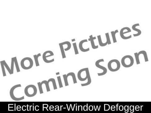 Used 2016 Chevrolet Silverado 1500 LT w/ LT Convenience Package image 8