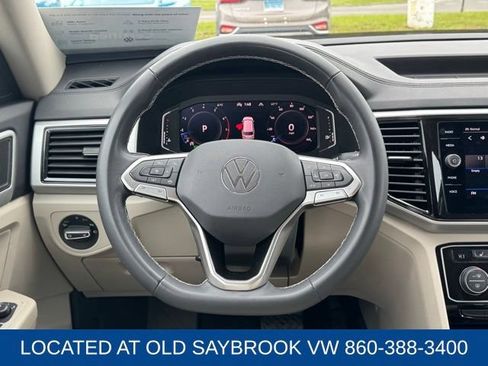 Certified 2023 Volkswagen Atlas SE w/ Black Wheel Package AWD/4WD image 14