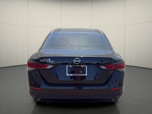 Certified 2025 Nissan Sentra S FWD image 6