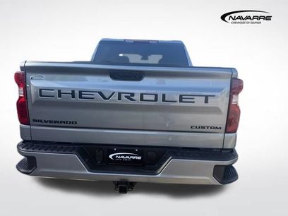 New 2026 Chevrolet Silverado 1500 Custom w/ Turbomax Blackout Package