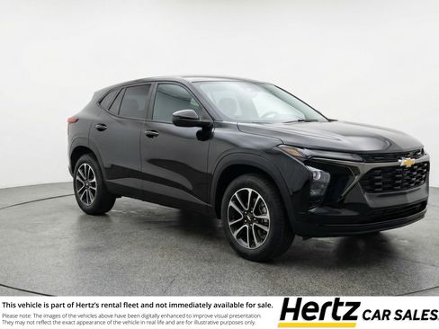 Used 2025 Chevrolet TrailBlazer LT image 1