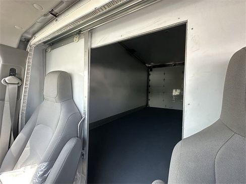 New 2024 Ford E-450 and Econoline 450 Super Duty w/ Power Windows & Locks Group image 46