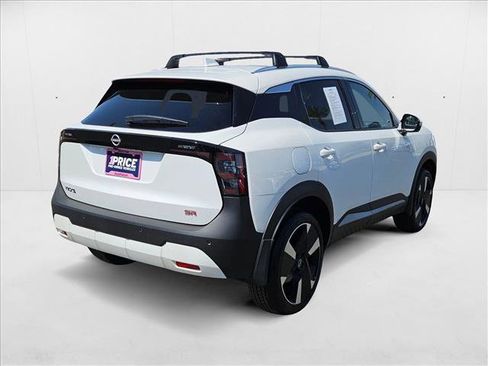 Used 2025 Nissan Kicks SR w/ Illumination Package image 22