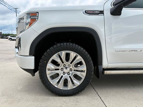 Used 2020 GMC Sierra 1500 Denali w/ Denali Ultimate Package AWD/4WD image 7