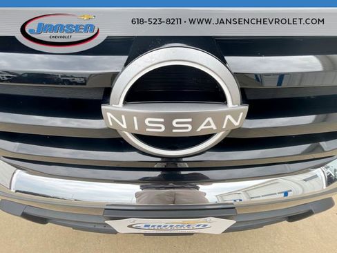 Used 2024 Nissan Pathfinder SV FWD image 30