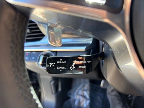 Used 2017 Porsche Panamera 4S image 35