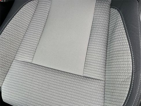 Used 2023 Subaru Outback Premium image 12