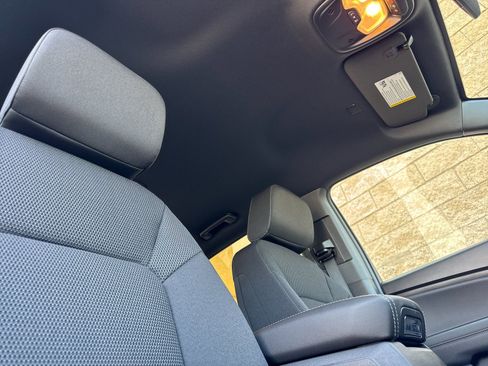 New 2026 GMC Canyon Elevation w/ Convenience Package RWD image 16