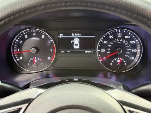 Used 2022 Kia Forte LXS image 17