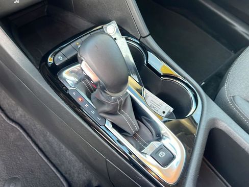 Used 2025 Buick Encore GX Preferred image 27