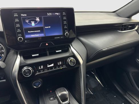 Used 2021 Toyota Venza XLE AWD/4WD image 24