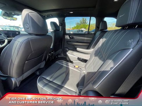 New 2026 Buick Enclave Avenir w/ Super Cruise Package image 13