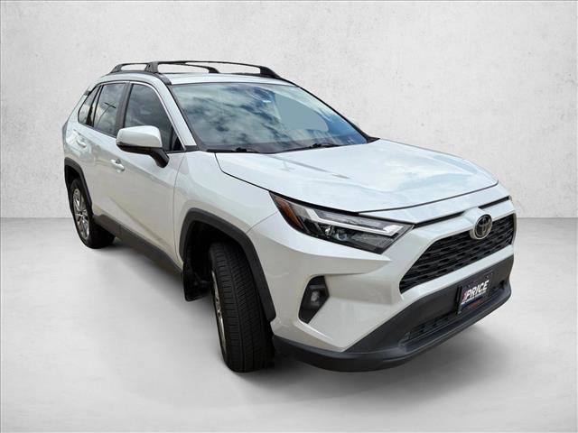 Used 2023 Toyota RAV4 XLE Premium FWD image 3