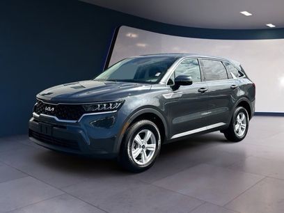 Used 2023 Kia Sorento LX