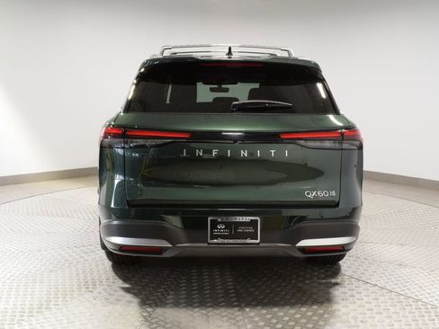 Used 2026 INFINITI QX60 Luxe w/ Family Package AWD/4WD image 6