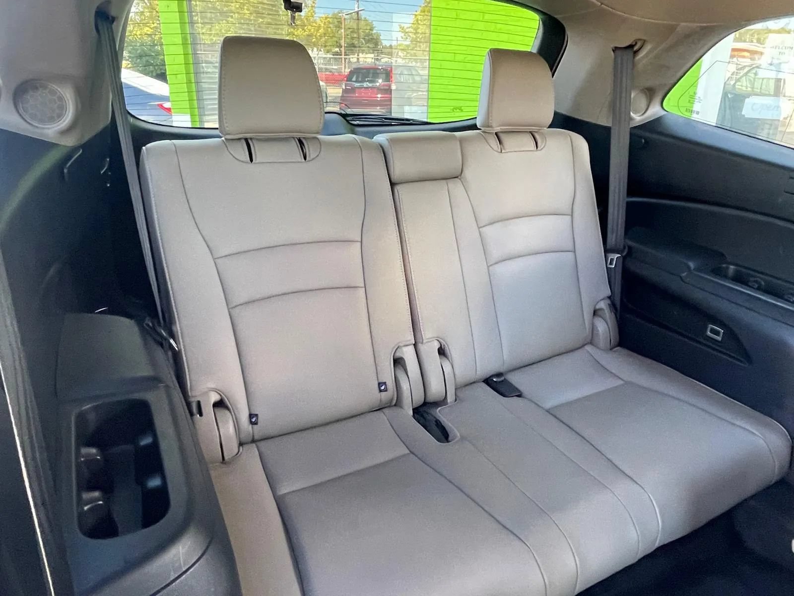 Used 2016 Honda Pilot Elite image 15