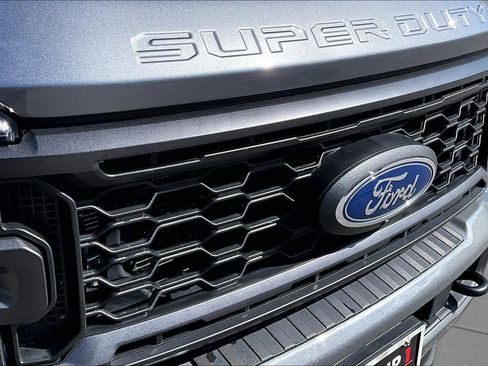 Used 2025 Ford F350 XL w/ STX Appearance Package AWD/4WD image 31