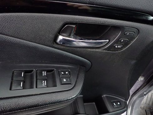 Used 2016 Honda Pilot Elite image 24