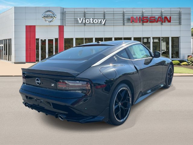 New 2027 Nissan Z Performance RWD image 3