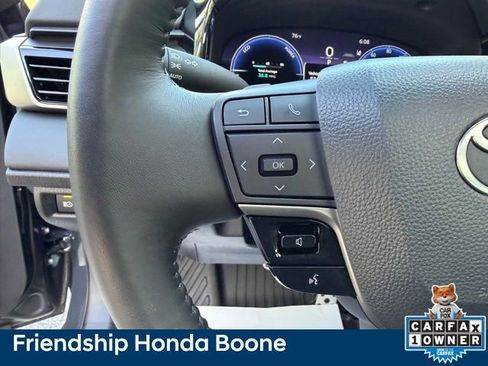 Used 2025 Toyota Camry XSE FWD image 20
