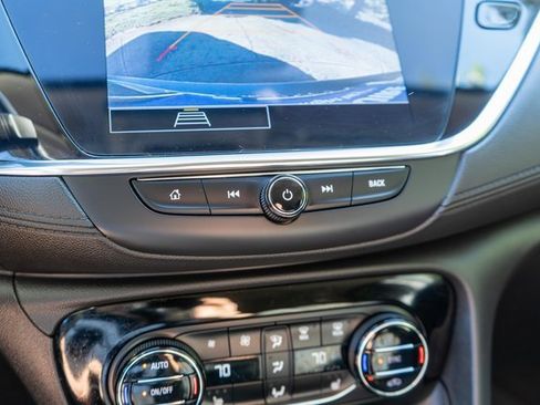 Used 2022 Buick Encore GX Select w/ Sport Touring Package image 29