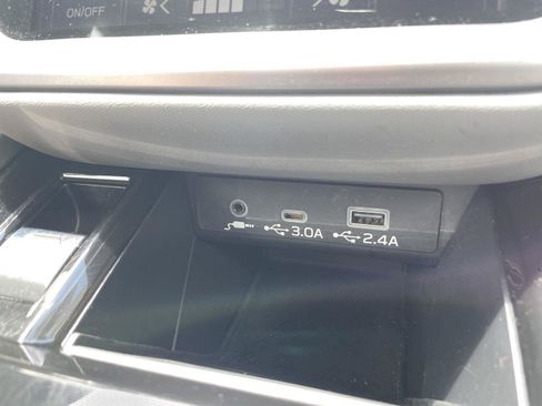 Used 2024 Subaru Outback Limited AWD/4WD image 24