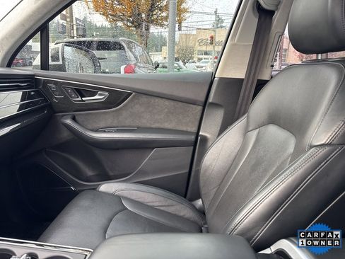 Used 2021 Audi Q7 3.0T Prestige w/ Prestige Package image 29