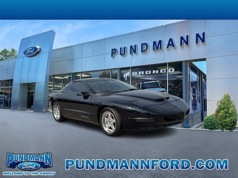 Used 1994 Pontiac Firebird Coupe image 1
