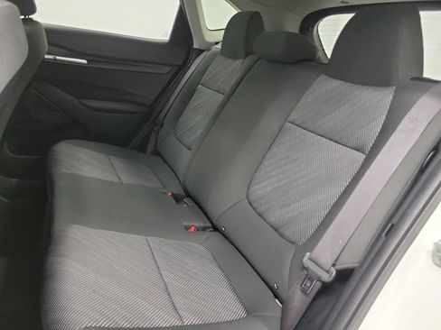 Used 2023 Kia Seltos LX AWD/4WD image 11