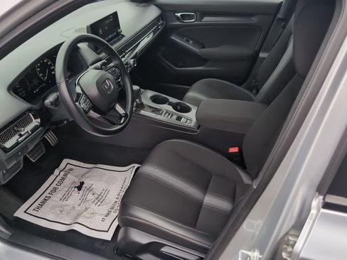 Used 2025 Honda Civic Sport image 12